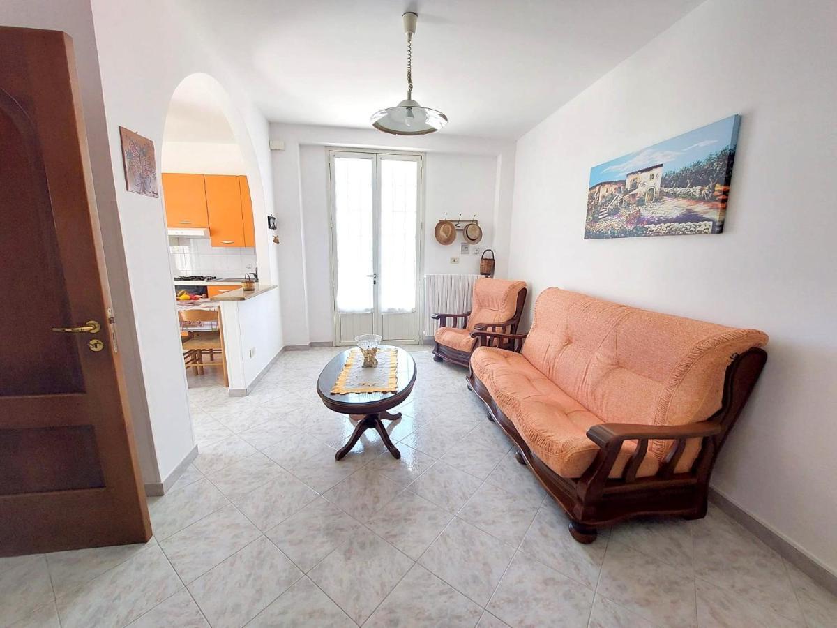 Casa Vacanza In Salento Tiggiano Kültér fotó